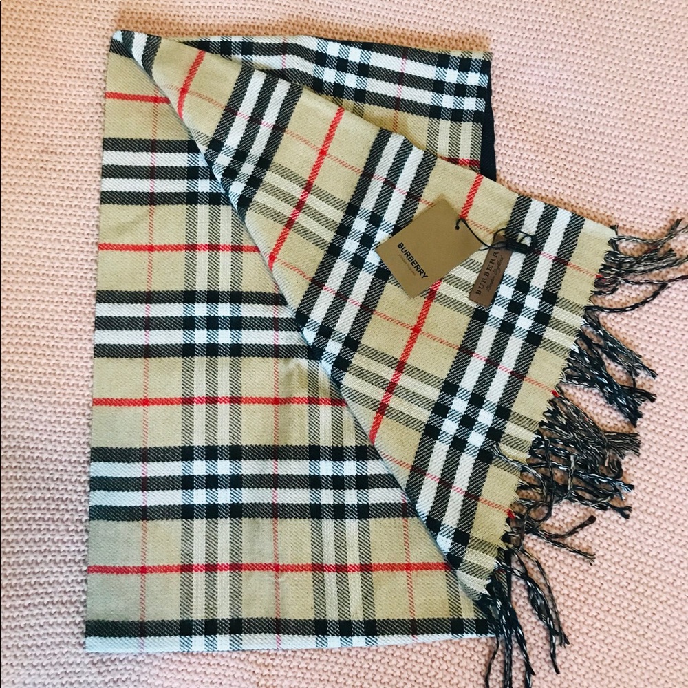 Burberry Scarf (Accepting Offers)